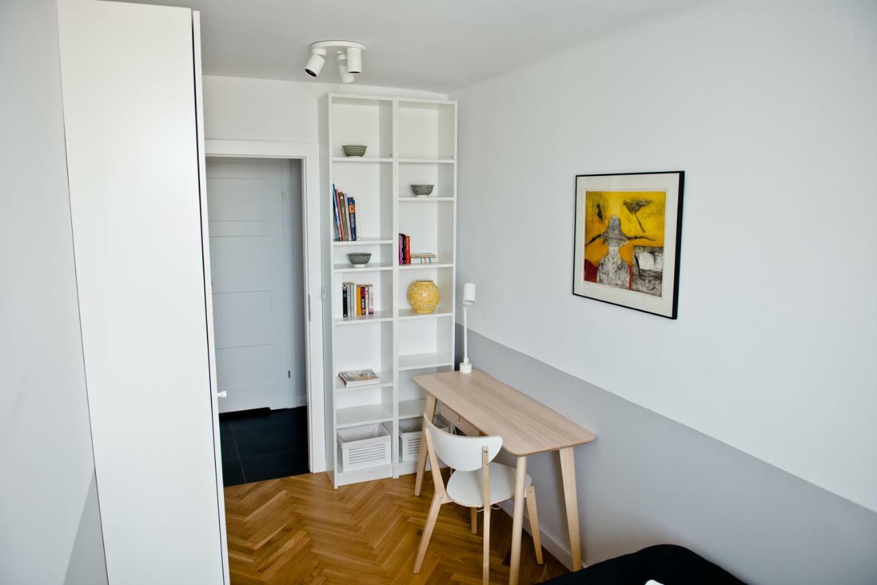 Apartament Chlodna Near To City Center Apartment Varşovia Exterior foto